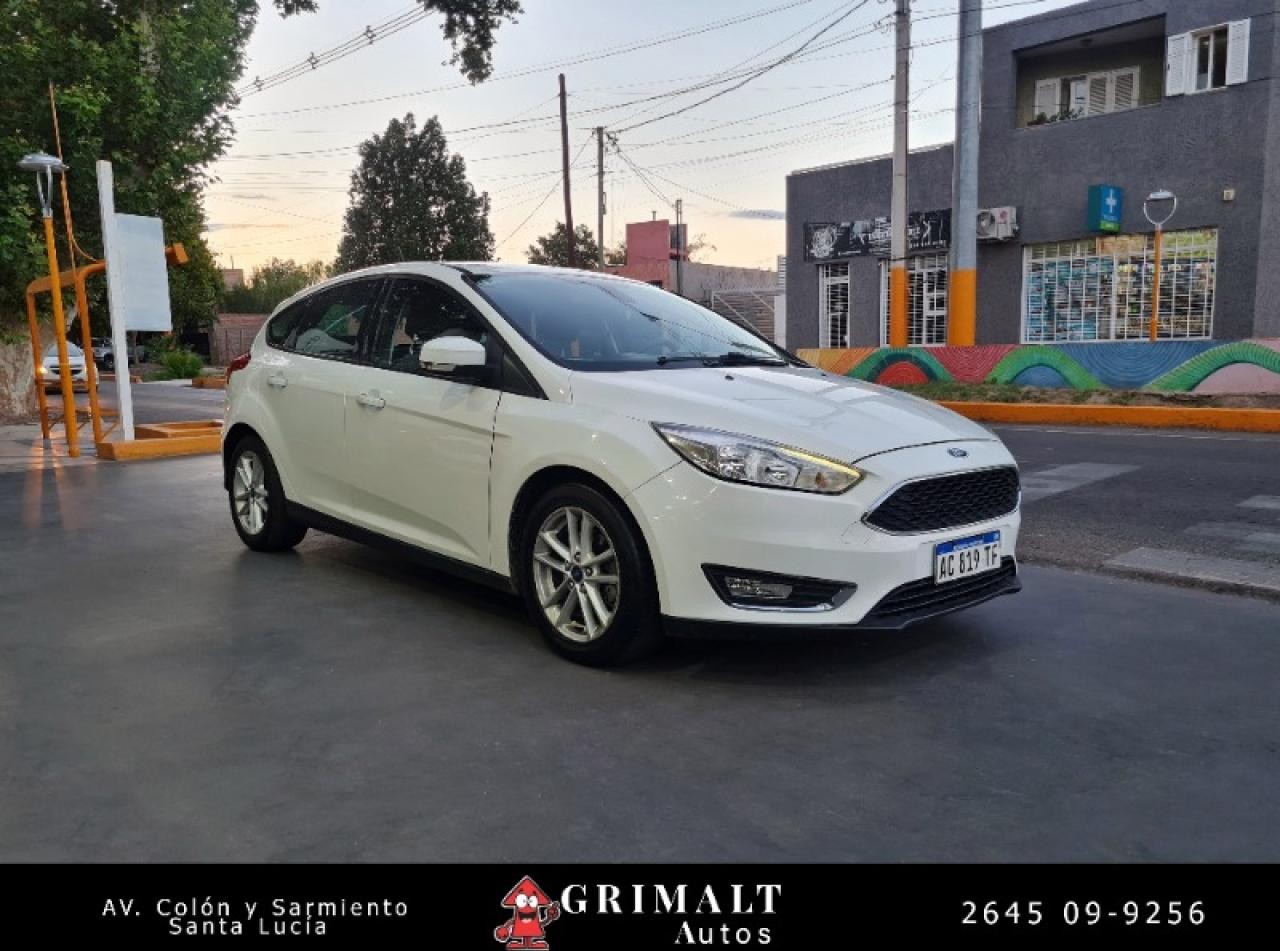 Ford Focus Se 2018 Mt 2.0