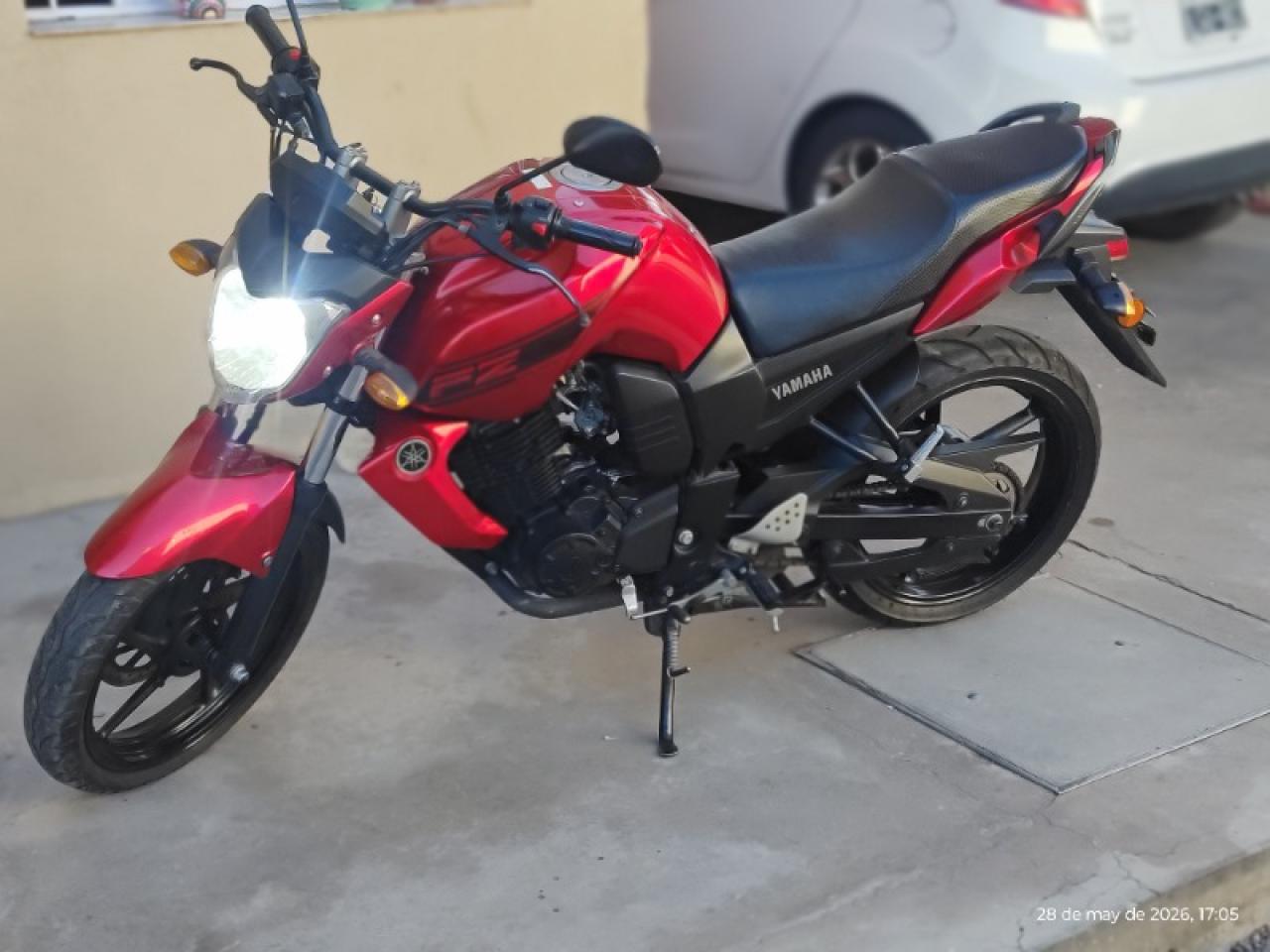 Yamaha Fz16