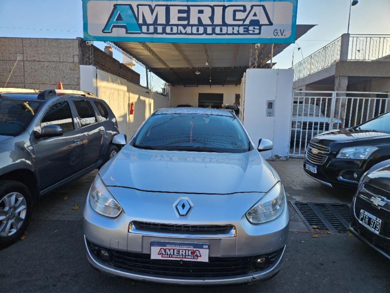 Renault Fluence Dynamique 2.0 2014 Con Gnc $7.000.000 Resto En Cuotas