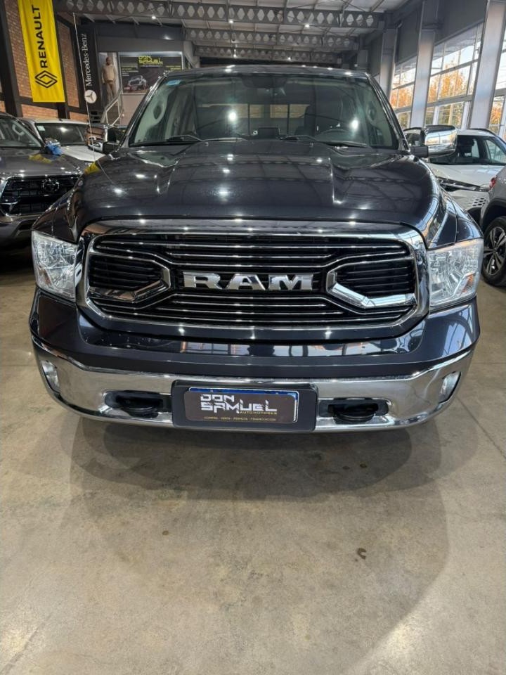 Dodge Ram 1500 5.7 V8 Laramie 4x4 Modelo 2021