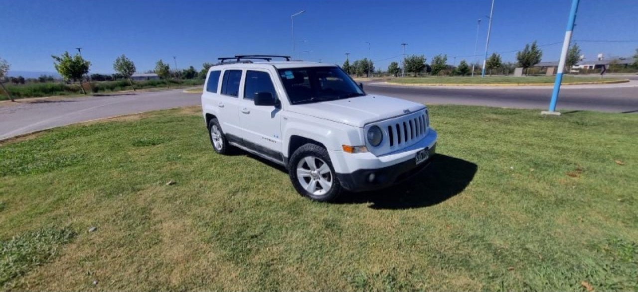Jeep Patriot Impecable 2011