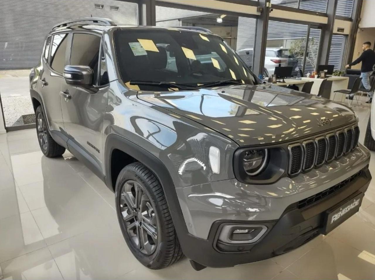 Jeep Renegade 1.3t Serie S