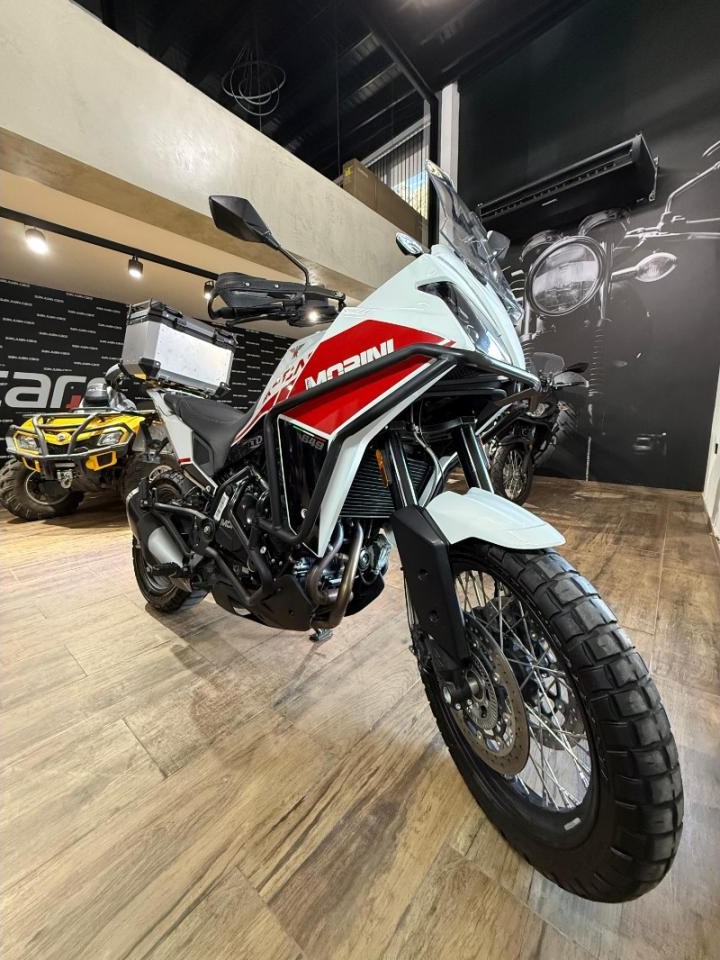 Moto Morini X-cape 650 2023 (con Accesorios) única En Su Estado