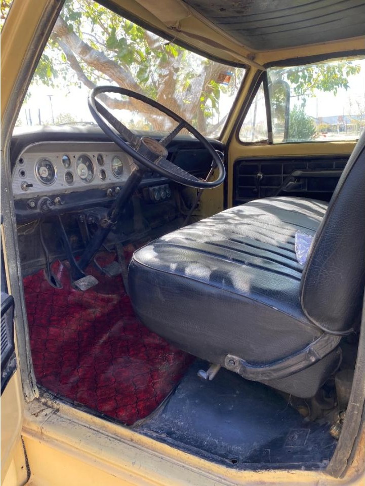 Ford 6000 Con Volquete