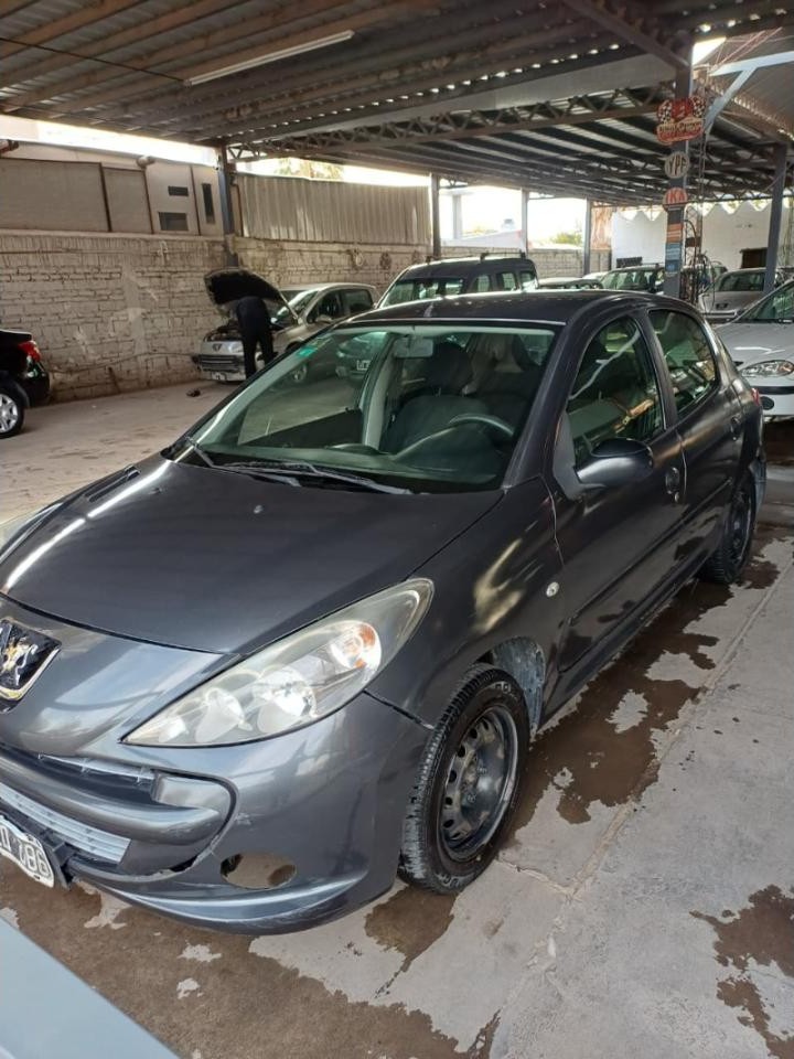 Peugeot 207 Nafta - Gnc Modelo 2013