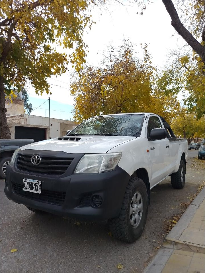 Toyota Hilux 2014 - 4x2 Dx 2.5 Td Cabina Simple