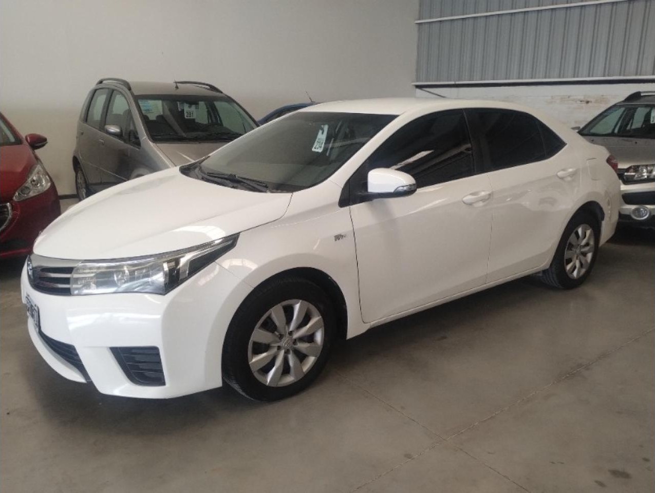 Toyota Corolla Xli 1.8 Cvt Modelo 2015