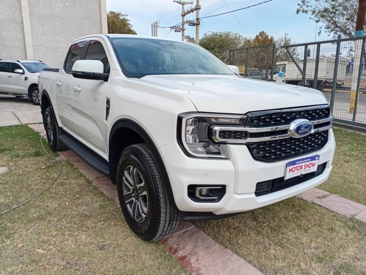 Ford Ranger Xlt At