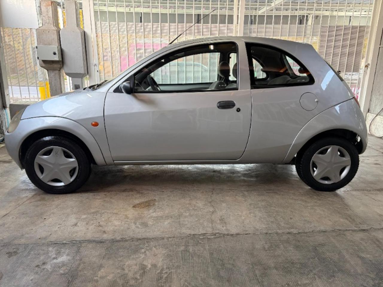 Ford Ka Modelo 2000 Con Gas