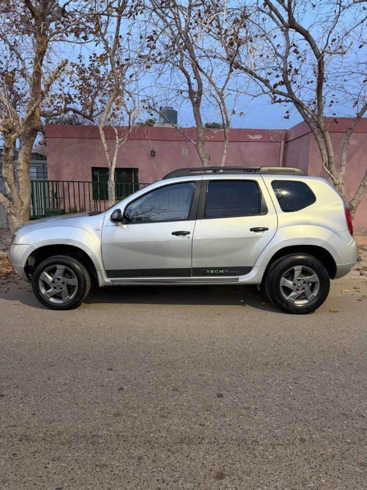 Duster 1.6 4x2 Tech Road