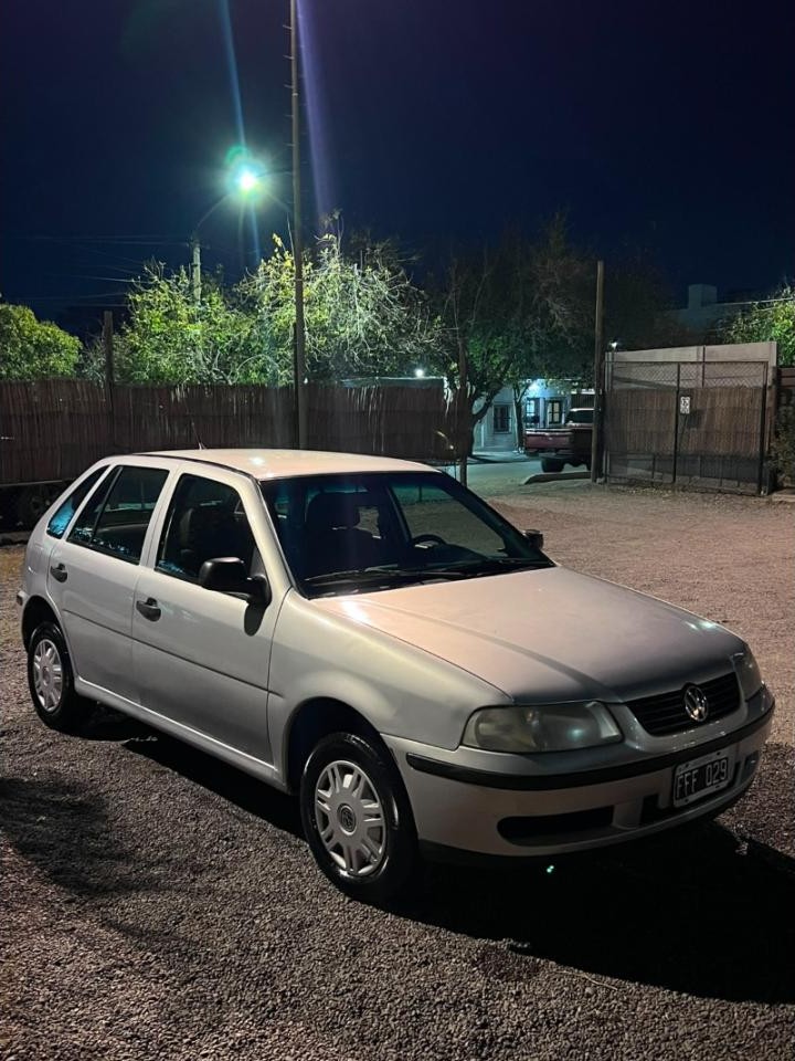 Volkwagen Gol 2006 - Titular Al Dia