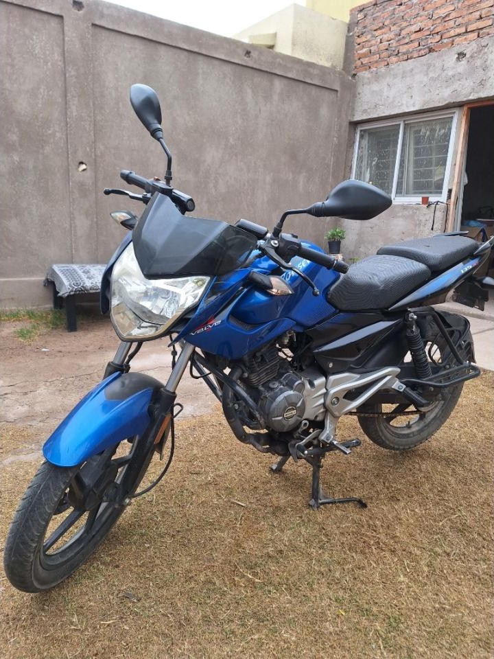 Rouser 135 Ls. 2015. Permuto