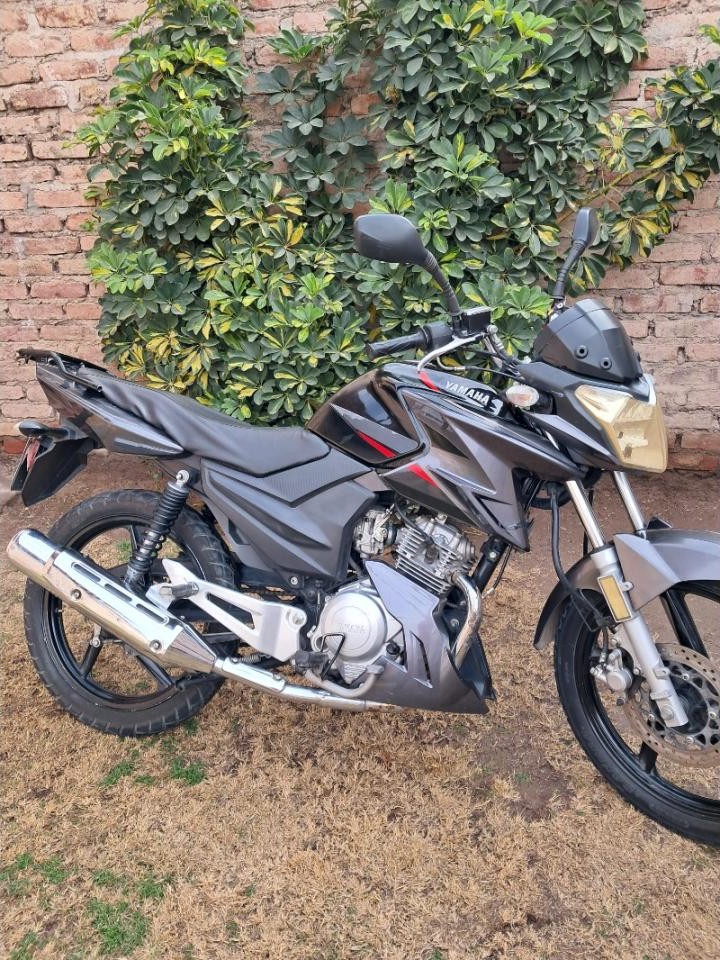 Yamaha Ybr 125 Cc 2017 No Permuto