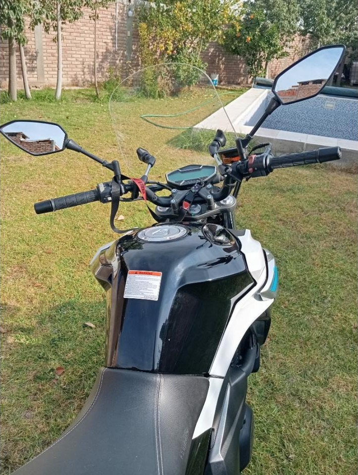 Cf Moto Nk 400