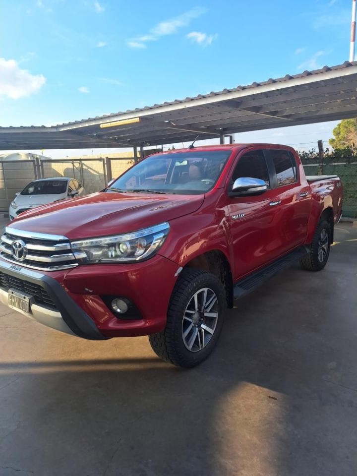Toyota Hilux Srx 2.8 4x4 2016 Dc At