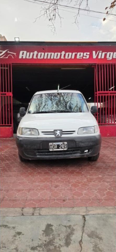 Peugeot  Partner
