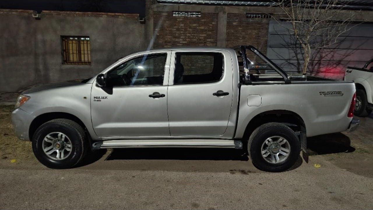Toyota Hilux Dx 2.5 4x2 2006