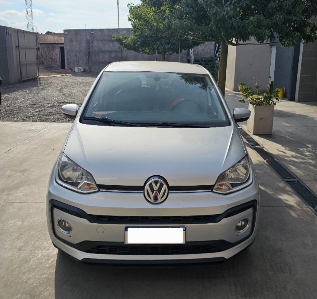 Volkswagen Up High (2018)