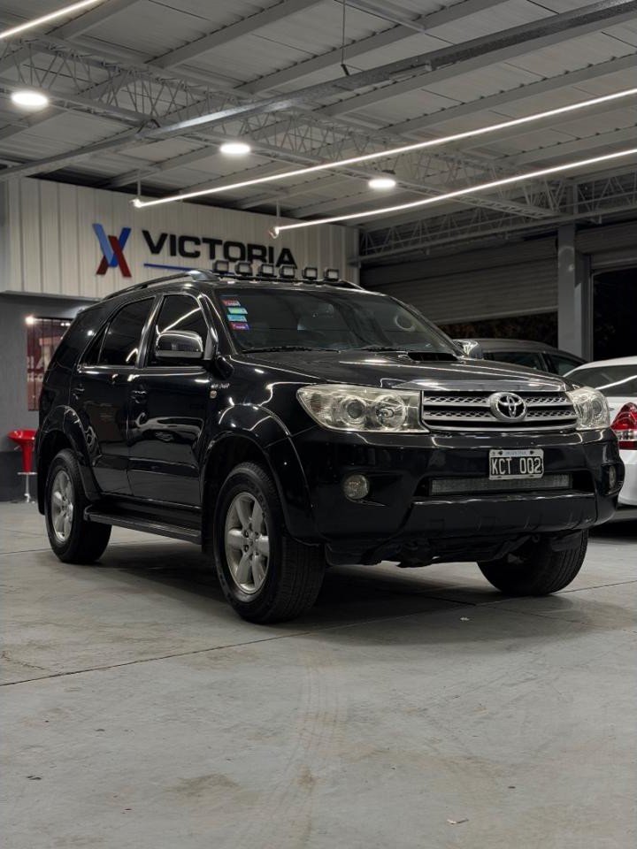 Toyota Hilux Sw4 Srv Cu 7as 4x4, 2011 190.000 Km