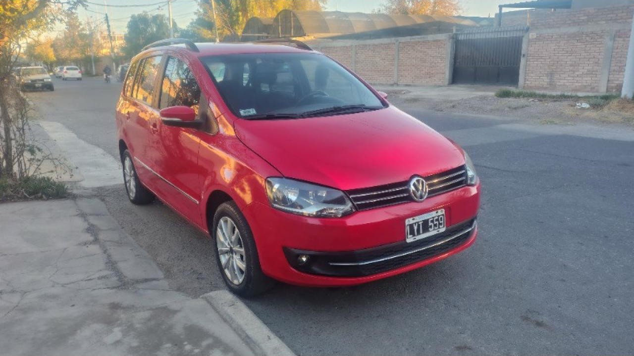 Volkswagen Suran 2013 Full Higline Con Gnc Impecable Sanjuanina Al Dia