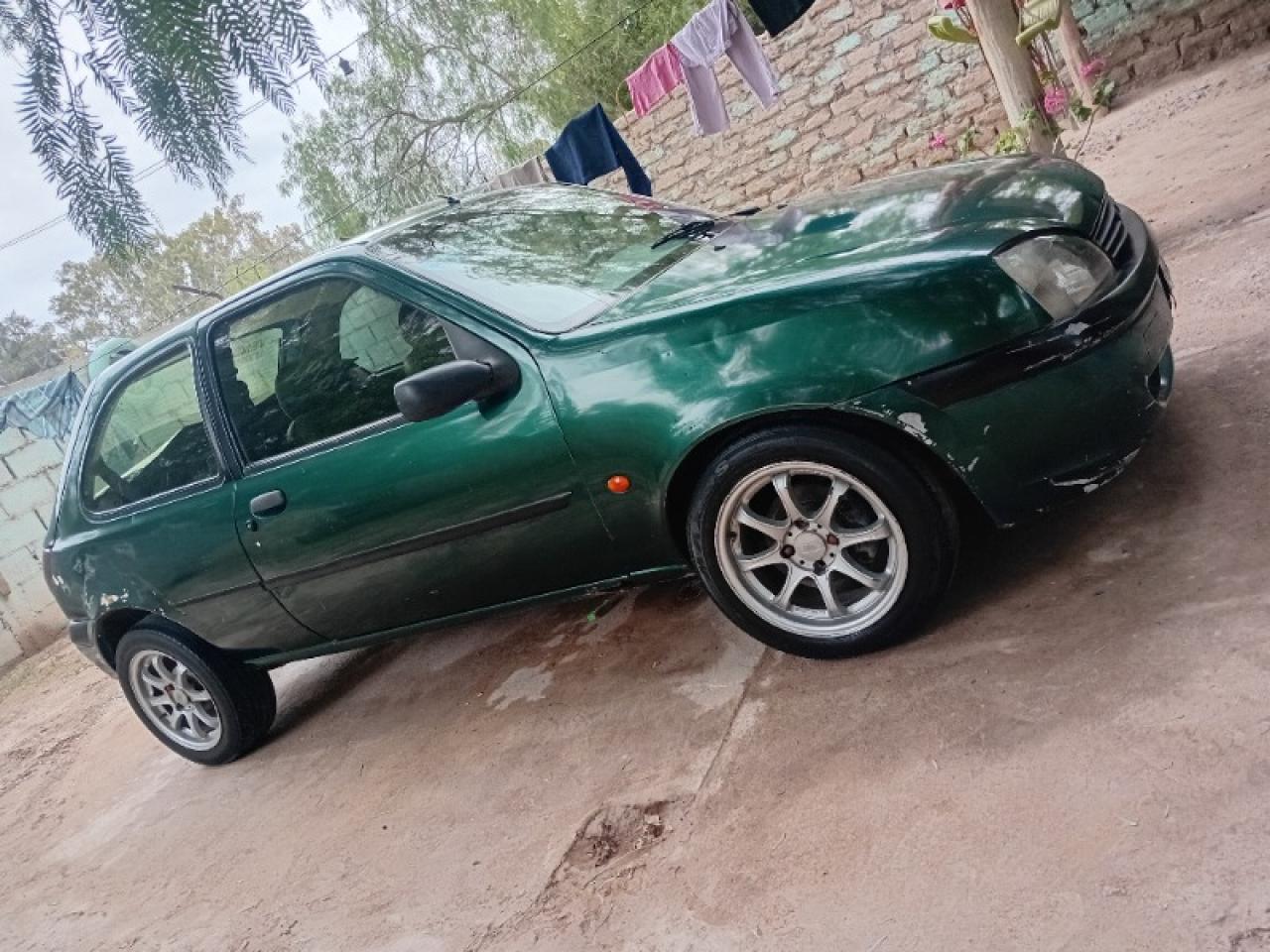 Ford Fiesta Lx Modelo 2000