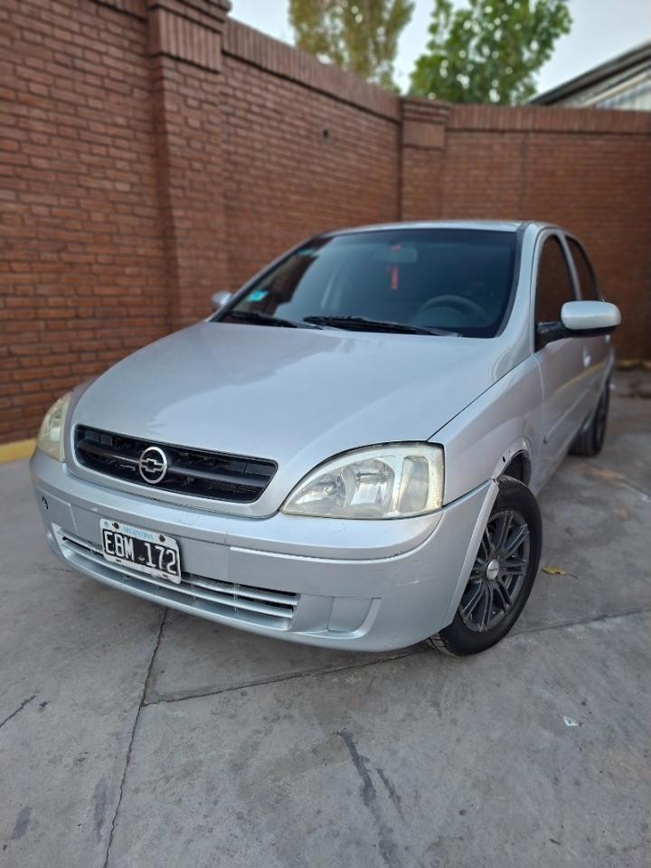 Chevrolet Corsa Ii 1.8 Gnc