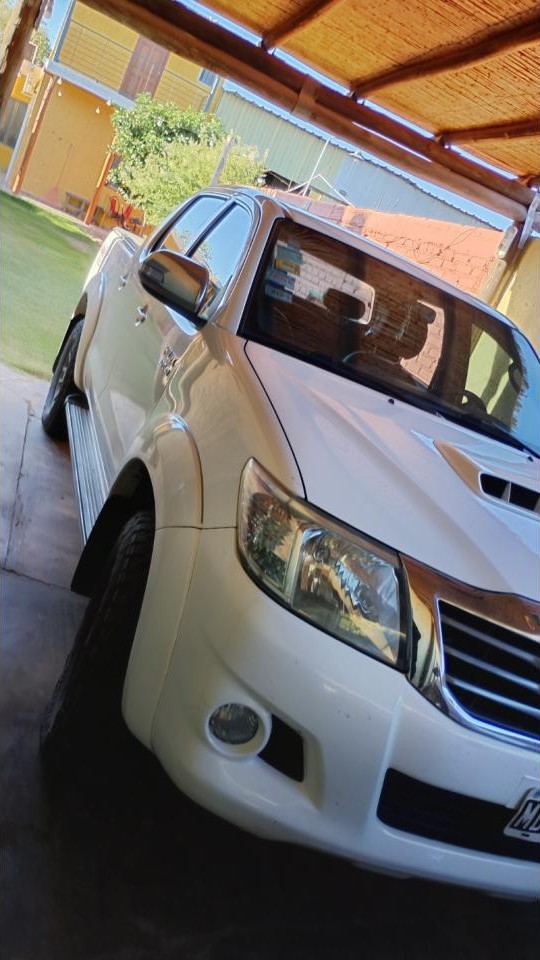 Toyota Hilux 2013 Srv 4x4