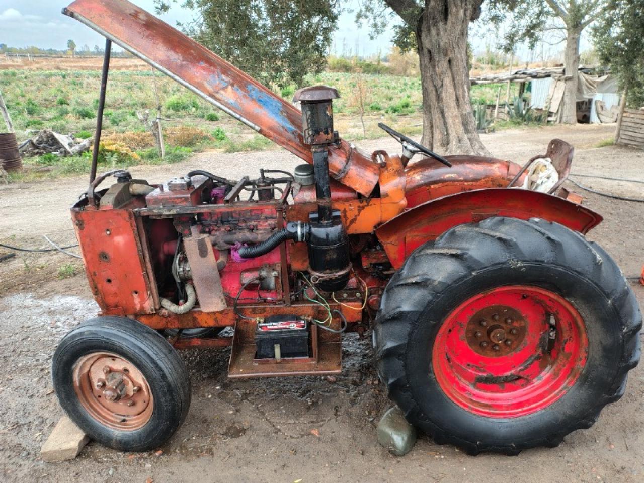 Tractor Hanomac