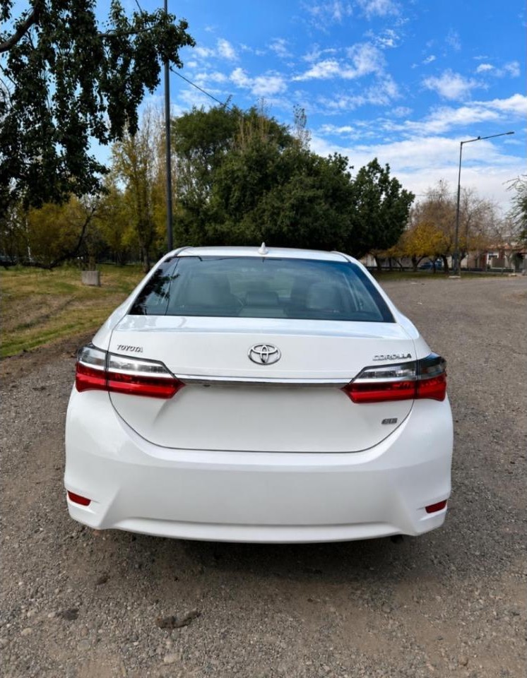 Toyota Corolla 1.8 2017 Seg Autom Primera Mano Impecable