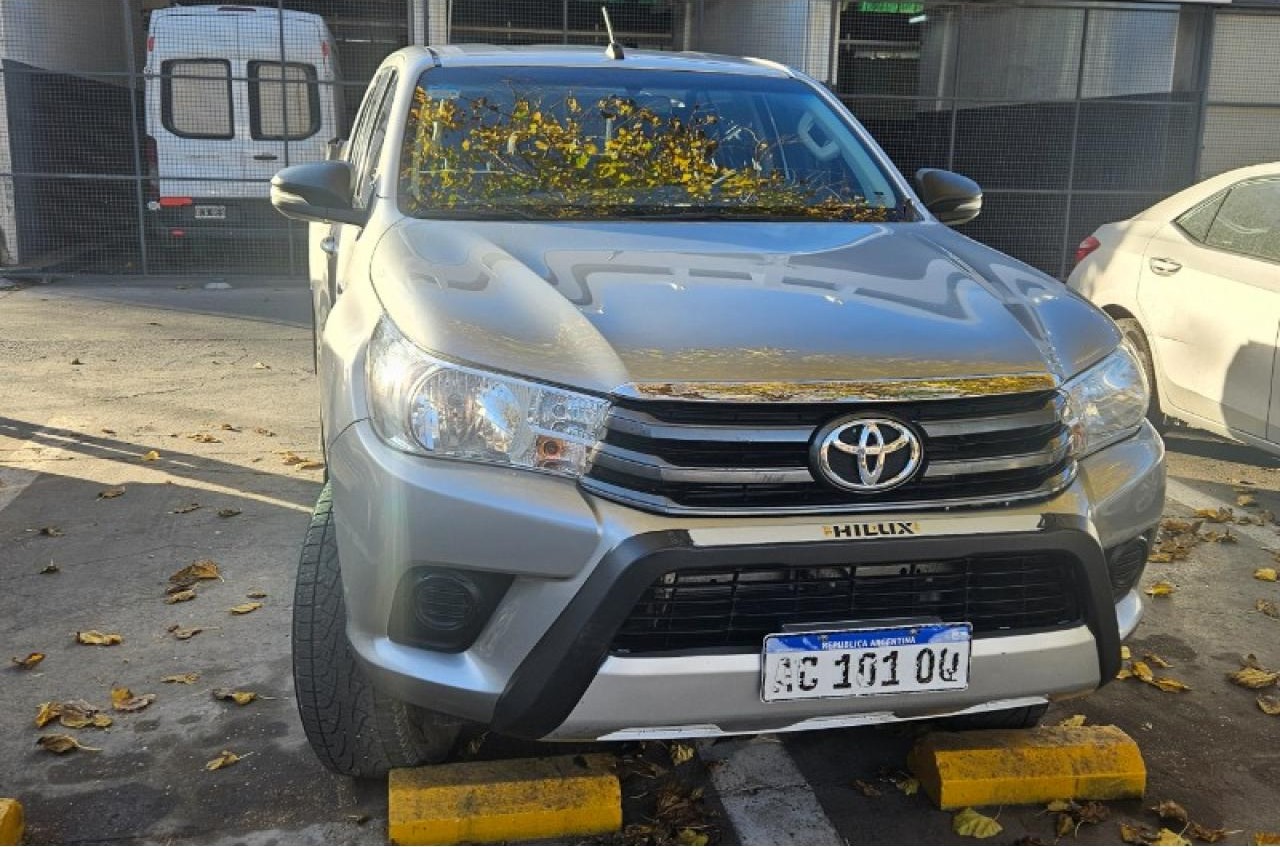 Toyota Hilux Sr 2017
