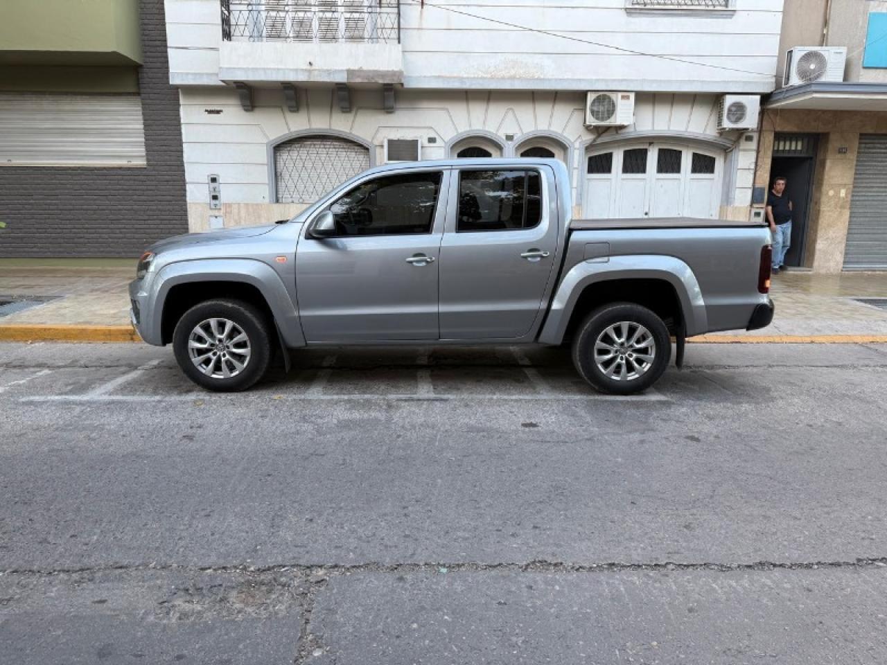 Volkswagen Amarok 2.0 Cd Tdi 180cv Comfortline 4x2 Automatica