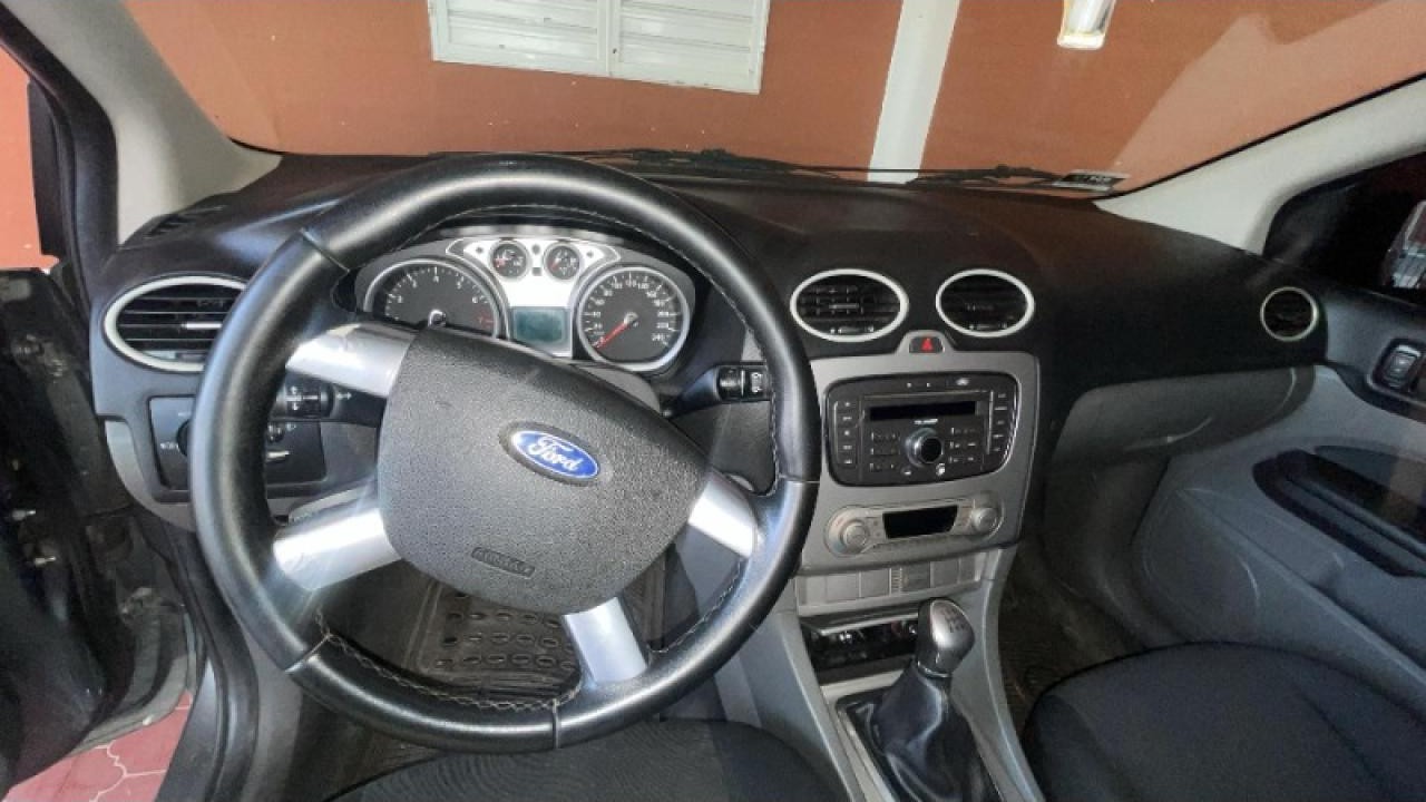 Ford Focus 2.0 (2011)