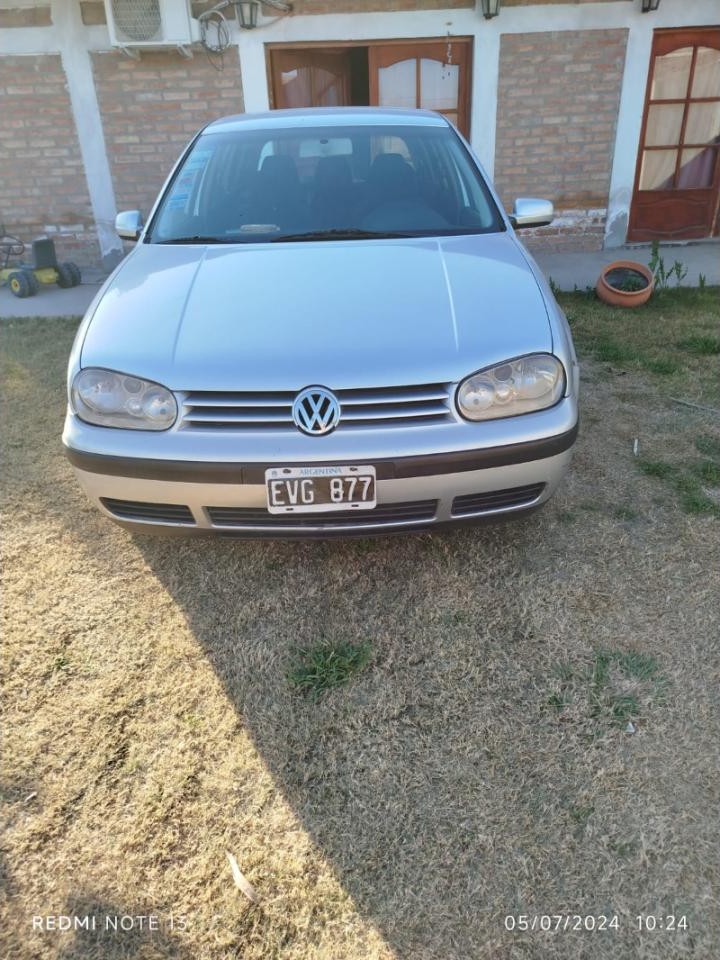 Volkswagen Golf Confortline 2005