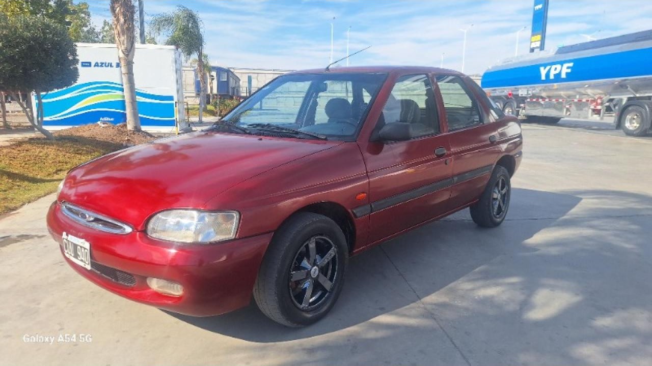 Ford Escort 1999 1.8 Gnc