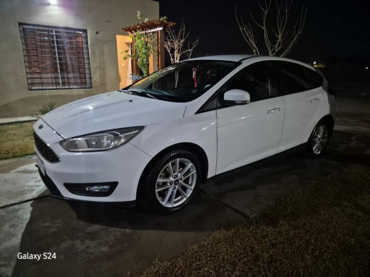 Focus 3 2016 S 96000 Km Impecable Motor 1.6