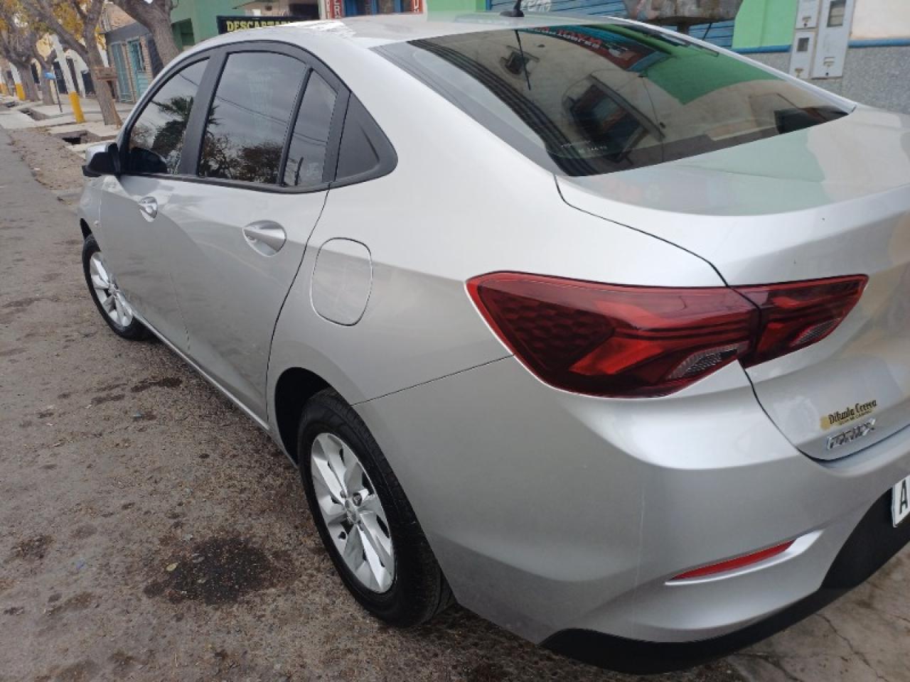 Chevrolet Onix Plus