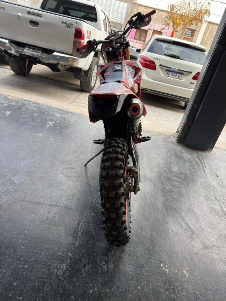 Beta Factory 300 Rr 2016 - Permuto Moto Calle
