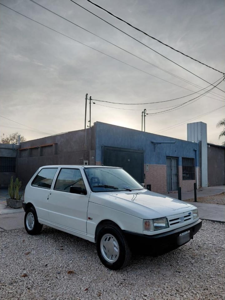 Fiat Uno S. Impecable