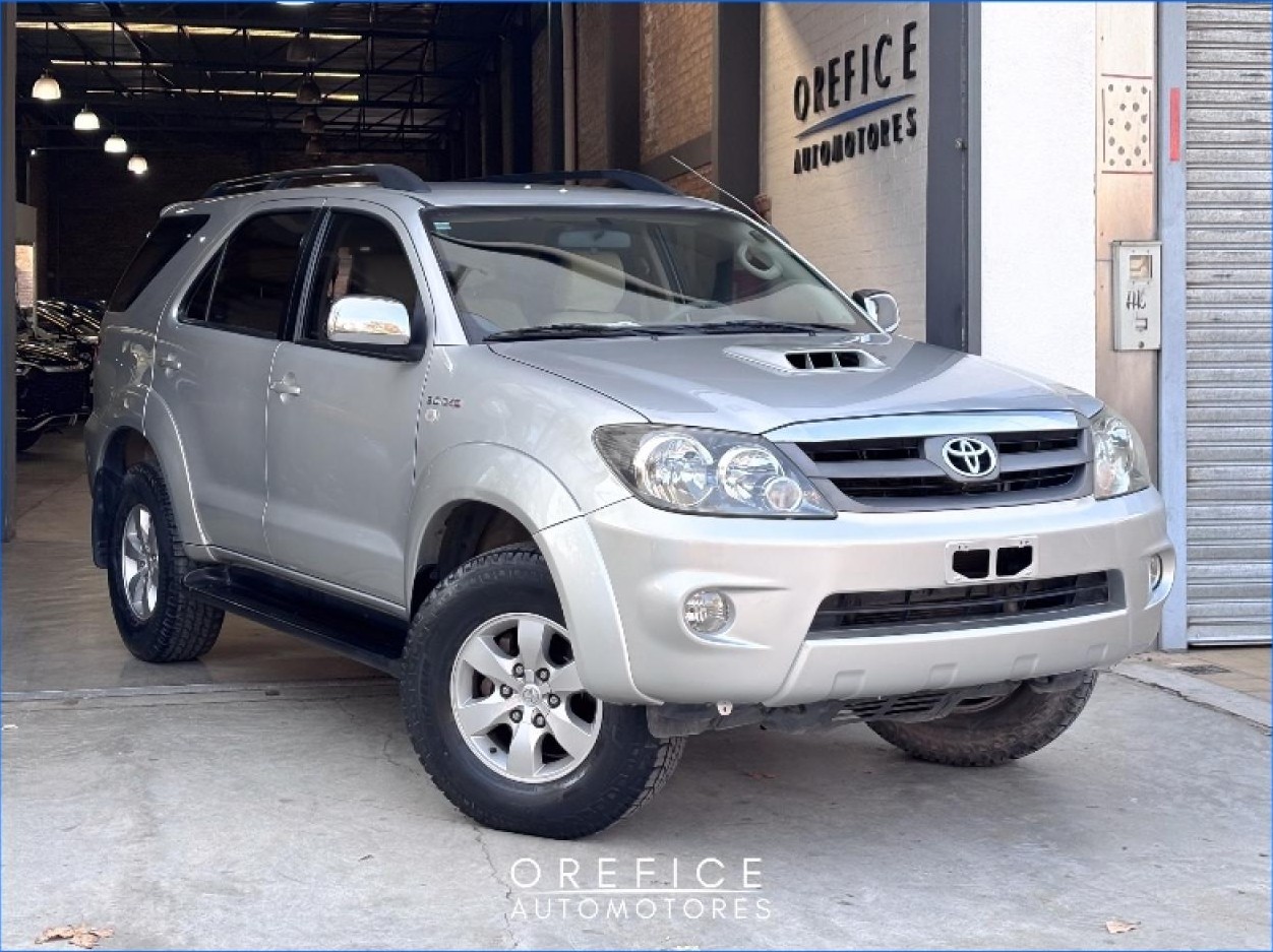Toyota Hilux Sw4 Srv 3.0d 4x4 2008🔥