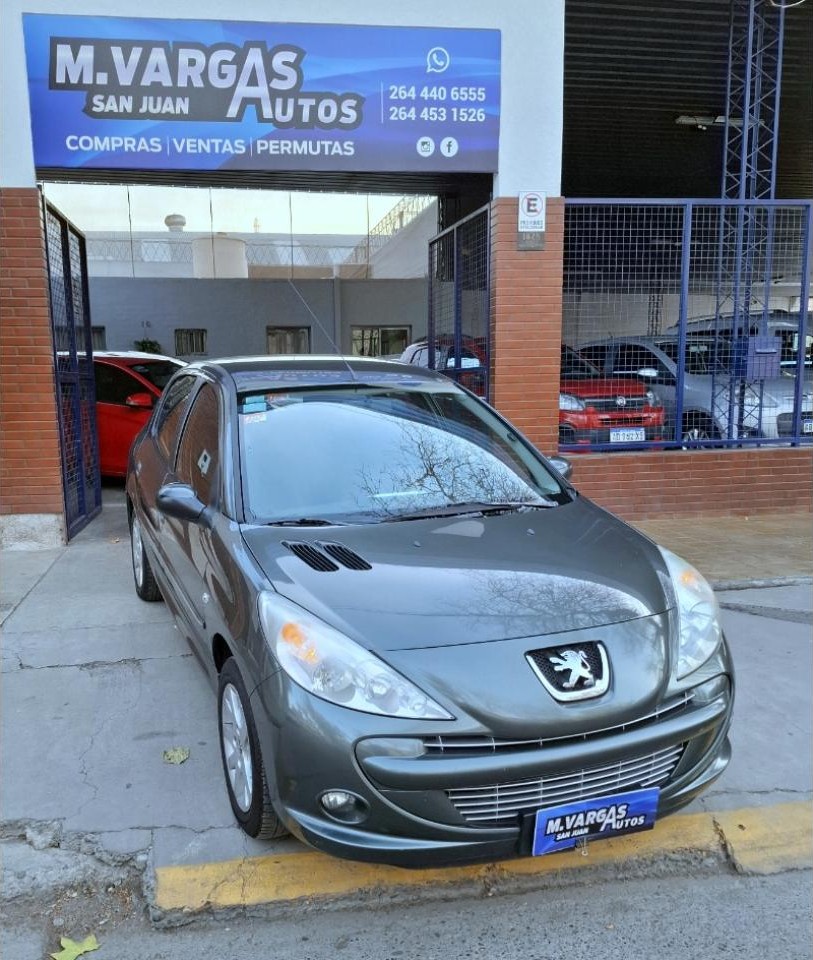 Peugeot 207 Xs 2013. Impecable Contado. Permutas. Financiación