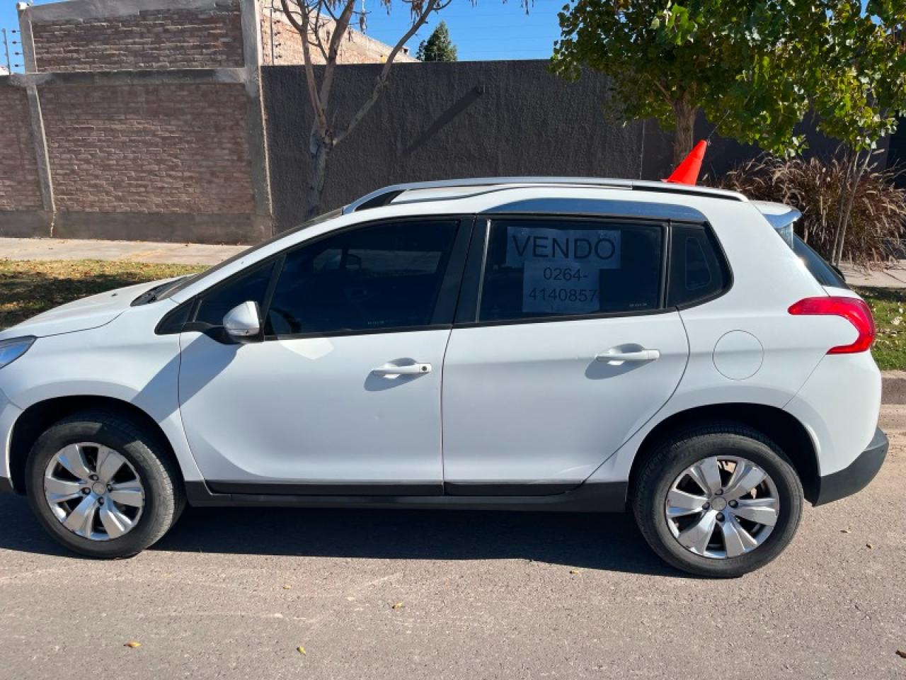 Peugeot 2008 Alure, Modelo2016