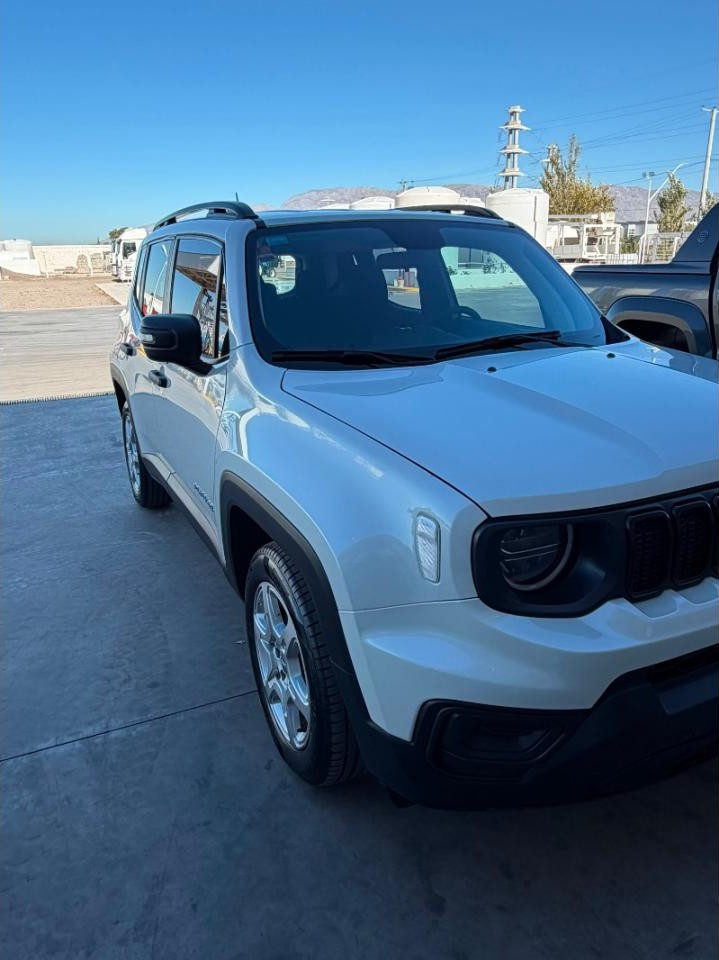 Jeep Renegade 4x2 Aut. 2023. Km 29.000