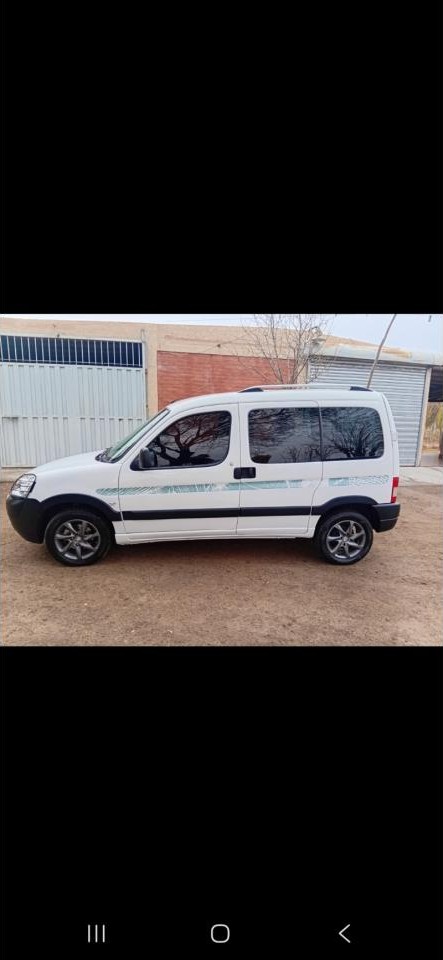 Peugeot Partner Patagonica Hdi Modelo 2021