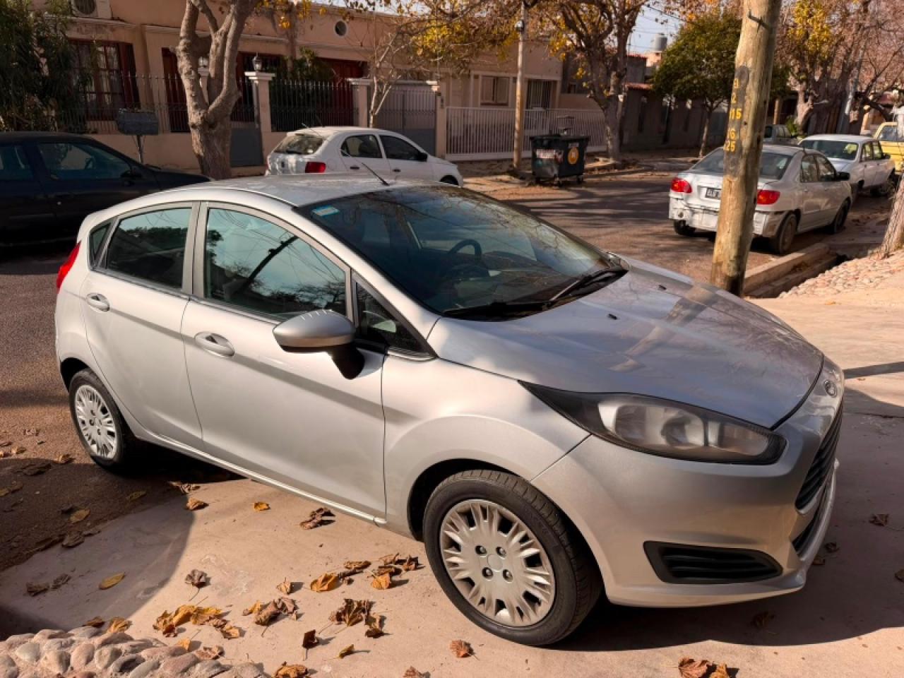 Ford Fiesta Kinetic Se 2016