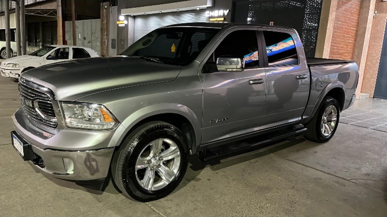Vendo Ram 1500 2022 Caja 8va