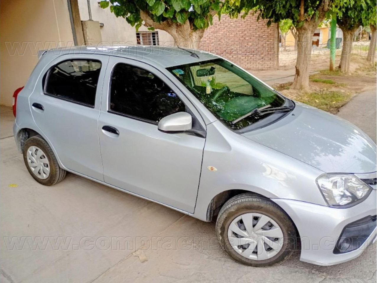 Toyota Etios 1.5 X 2018