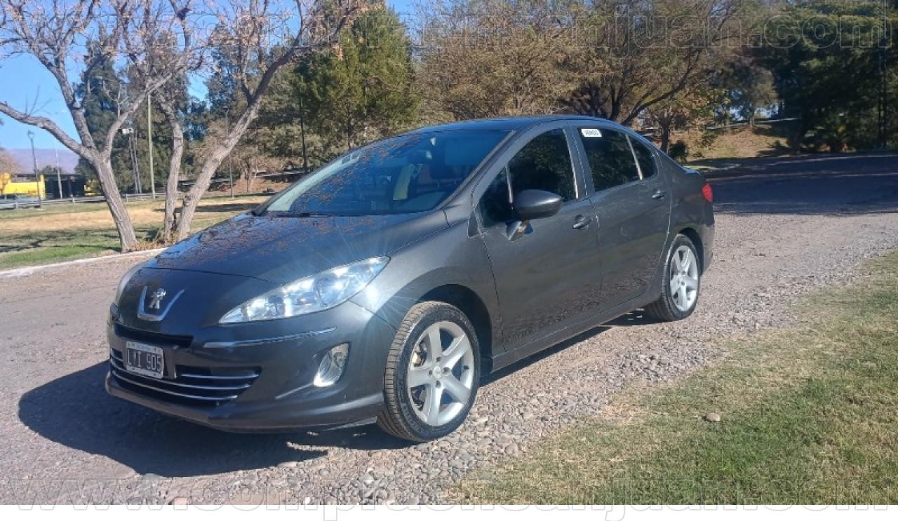 Peugeot 408 Allure + Nav